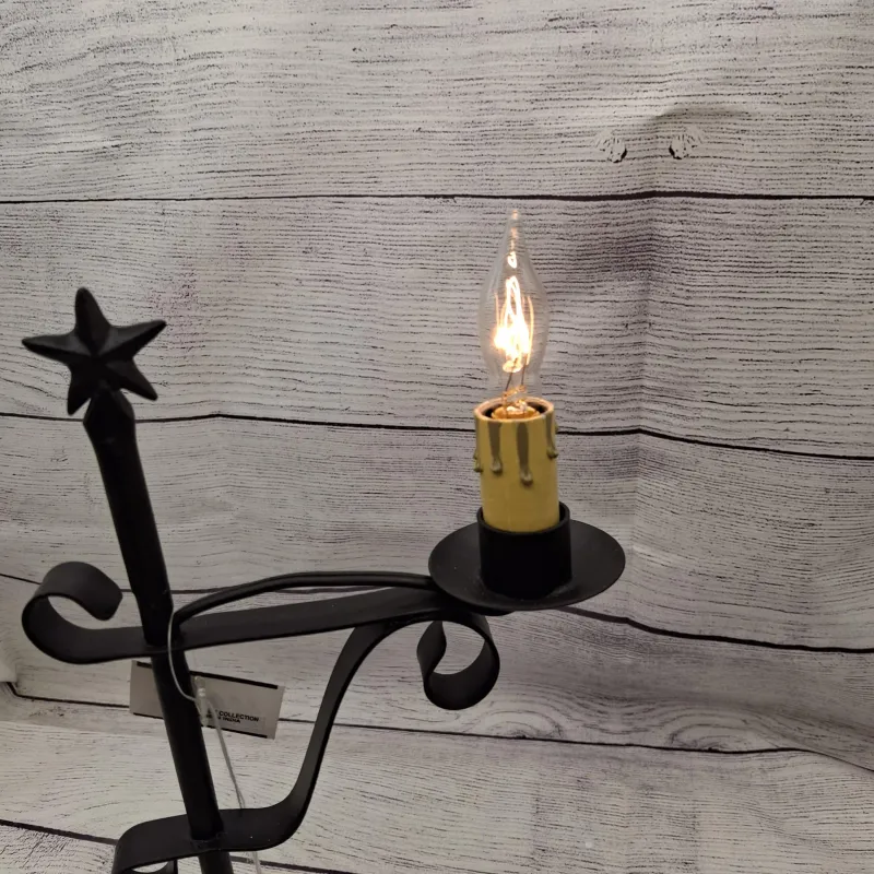 6 Flame-shaped C7 Light Bulbs, 7.5 Watt