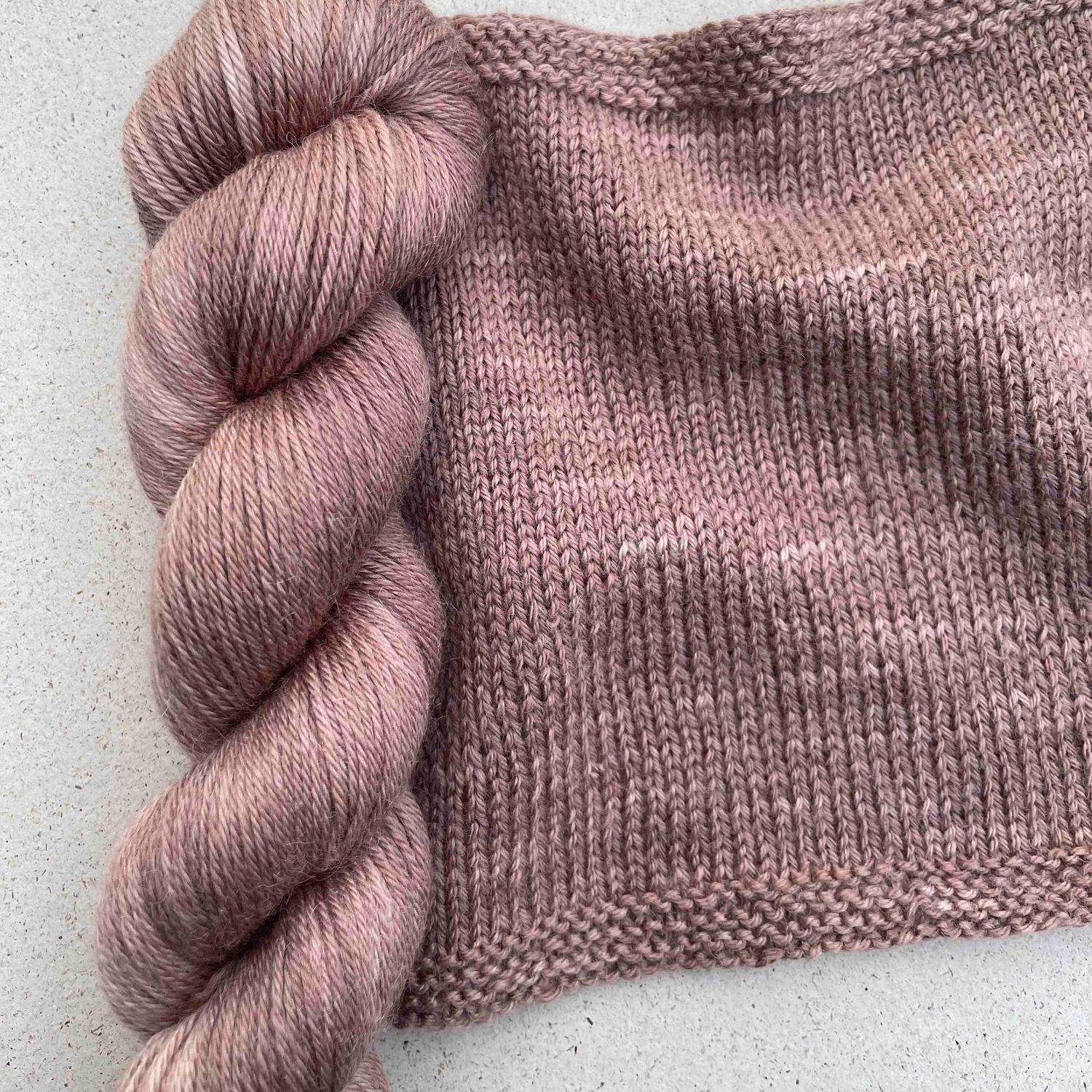 Pascuali Pinta Hand-dyed - 208 Mocca Cream