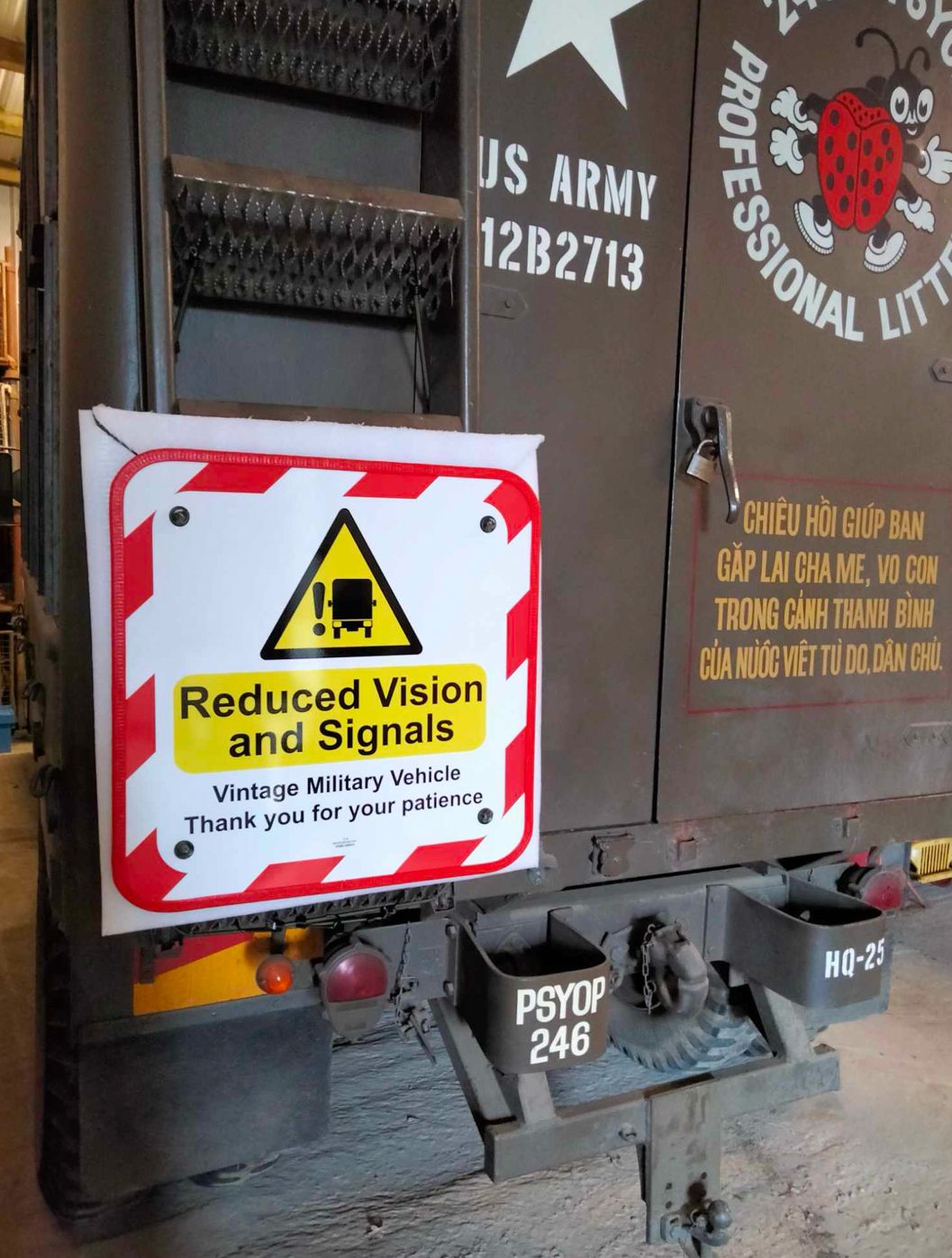 Classic Military Vehicle Sign LARGE (600mm X 600mm) *Price incl. VAT (20%)*