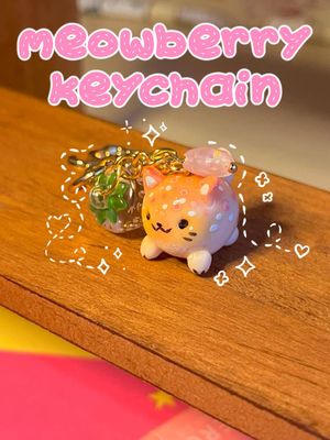 Meowberry the Cat Handmade Clay Keychain – Cute Kawaii Cat Charm, Air Dry Clay Art Gift