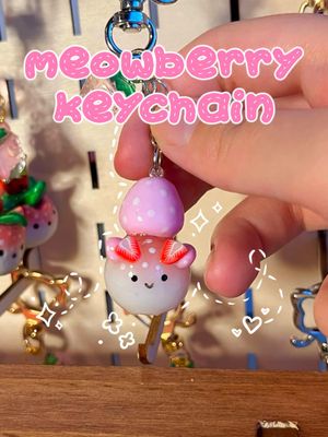 Meowberry the Cat Handmade Clay Keychain – Kawaii Cat Charm Bag Accessory, Gift for Cat Lovers