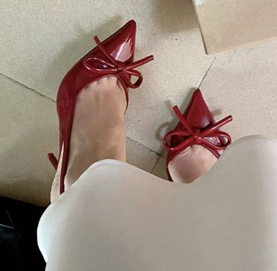 حذاء ماروني فيونكة