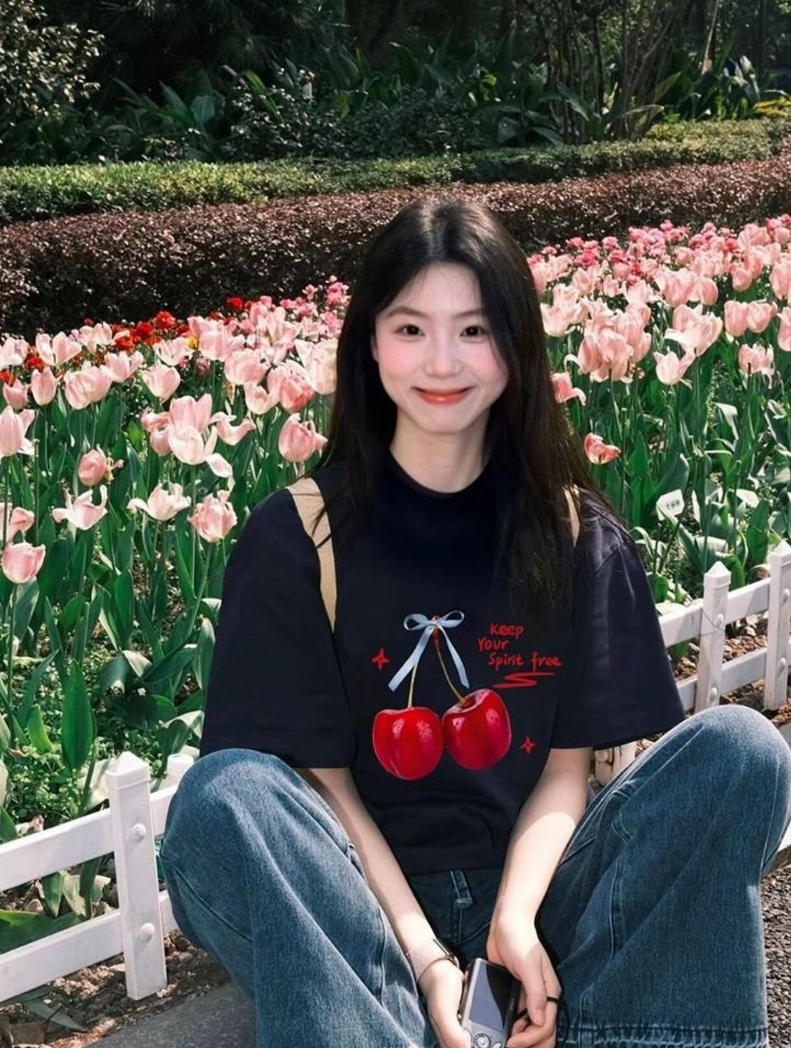 تيشيرت الكرز