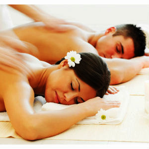 Nautal Oil massage packages 60 Min( for 2 person)