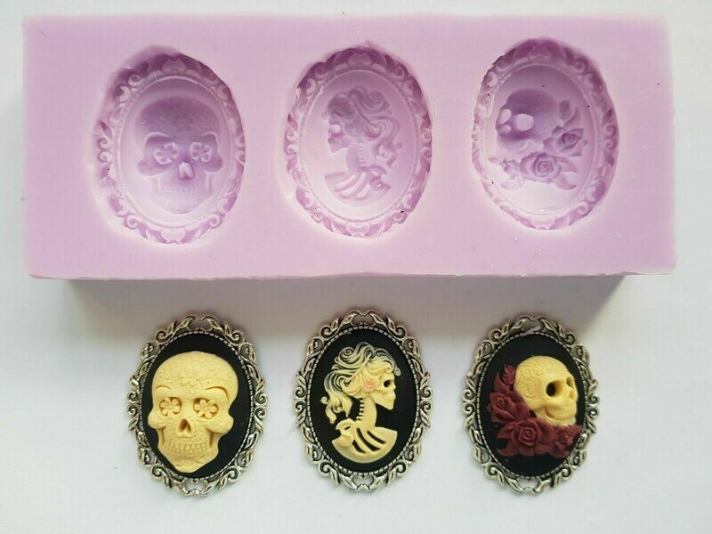 SKULL CAMEO SET SILICONE MOULD