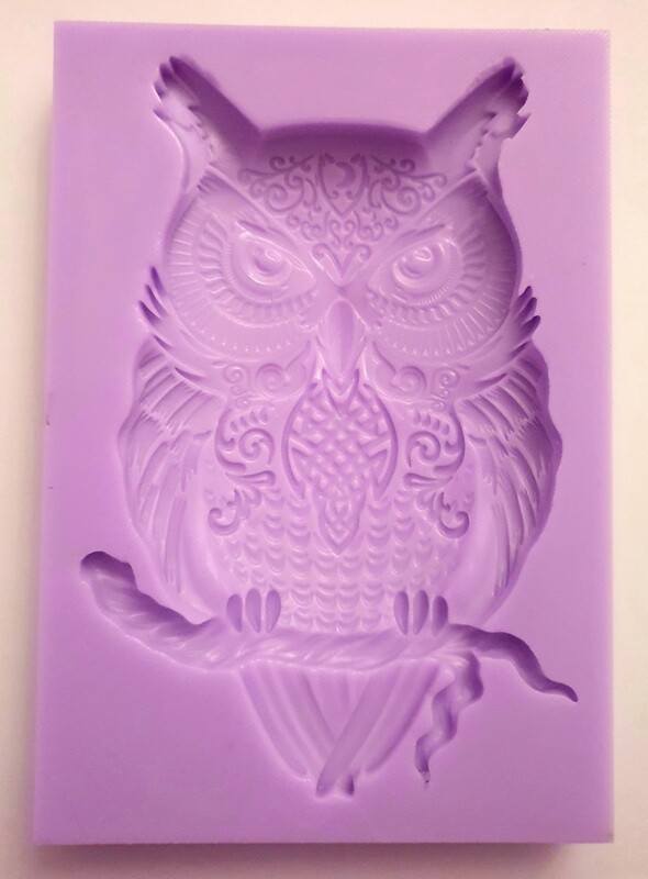 LARGE CELTIC OWL SILICONE MOULD