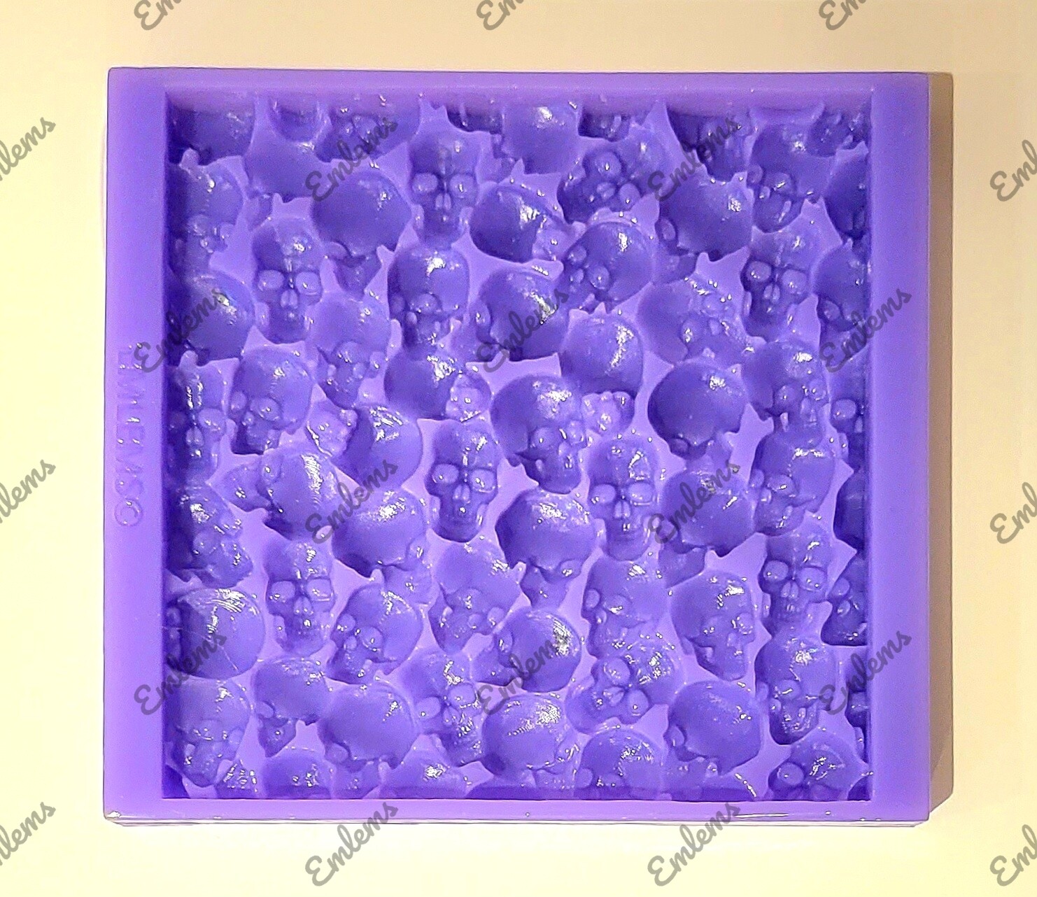 EMLEMS NEW SKULLS SQUARE SILICONE MOULD