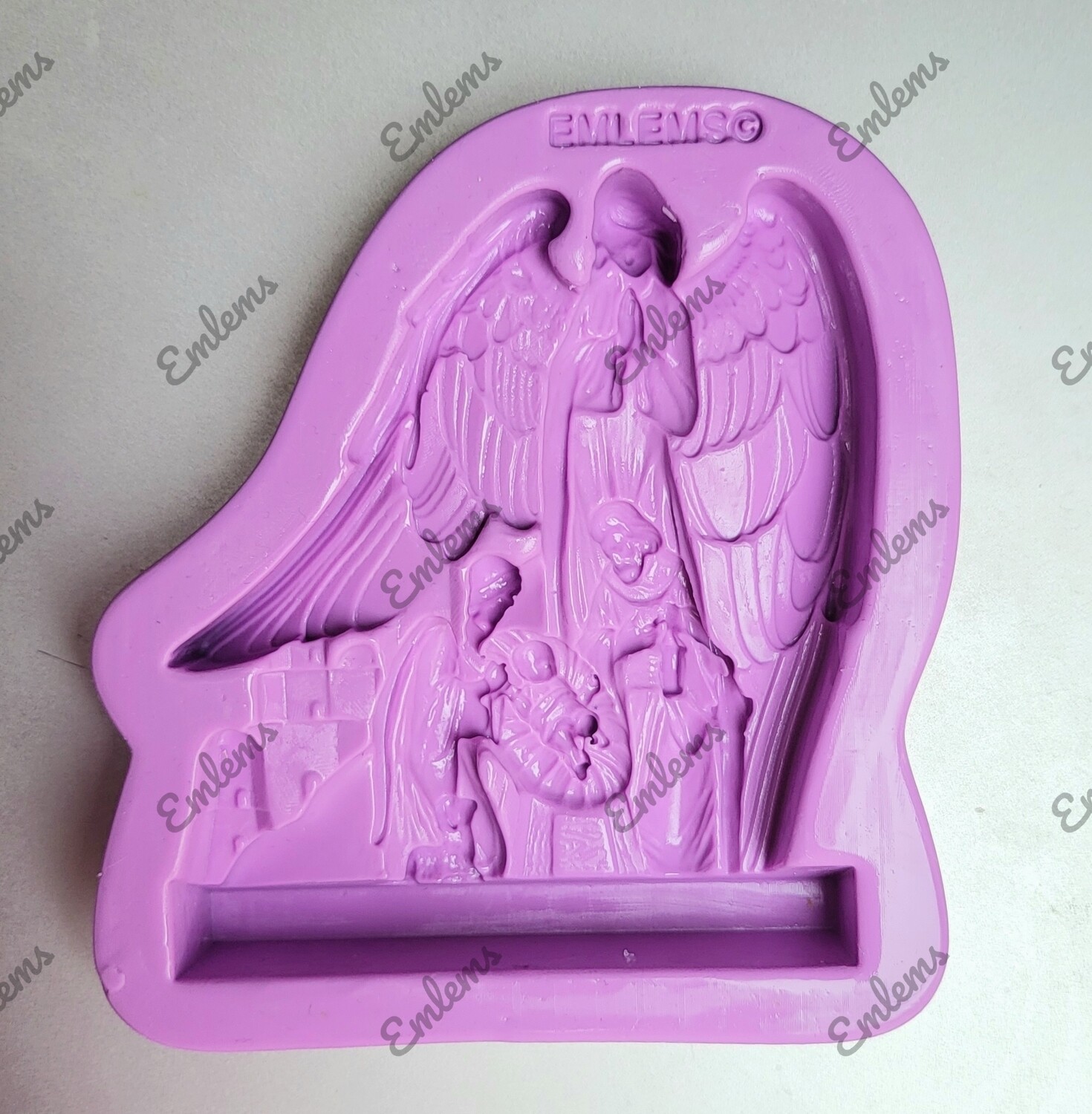 EMLEMS NATIVITY STAND ALONE ORNAMENTAL SILICONE MOULD