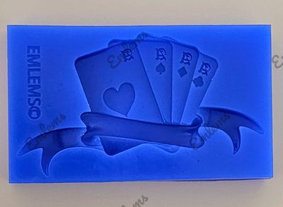 EMLEMS NEW WONDERLAND PLAYING CARDS SILICONE MOULD