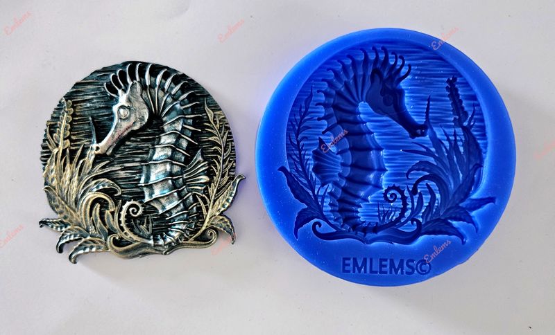 EMLEMS SEAHORSE PLAQUE SILICONE MOULD
