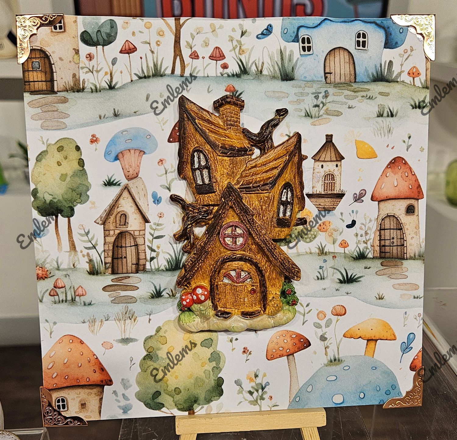 Emlems Fairytale Fairyhouse Artwork