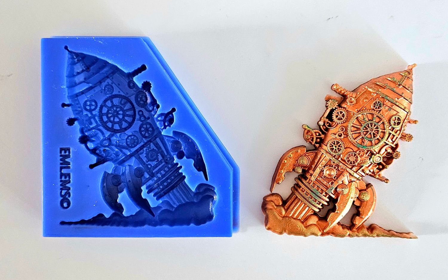 EMLEMS STEAMPUNK SMALL ROCKET SILICONE MOULD