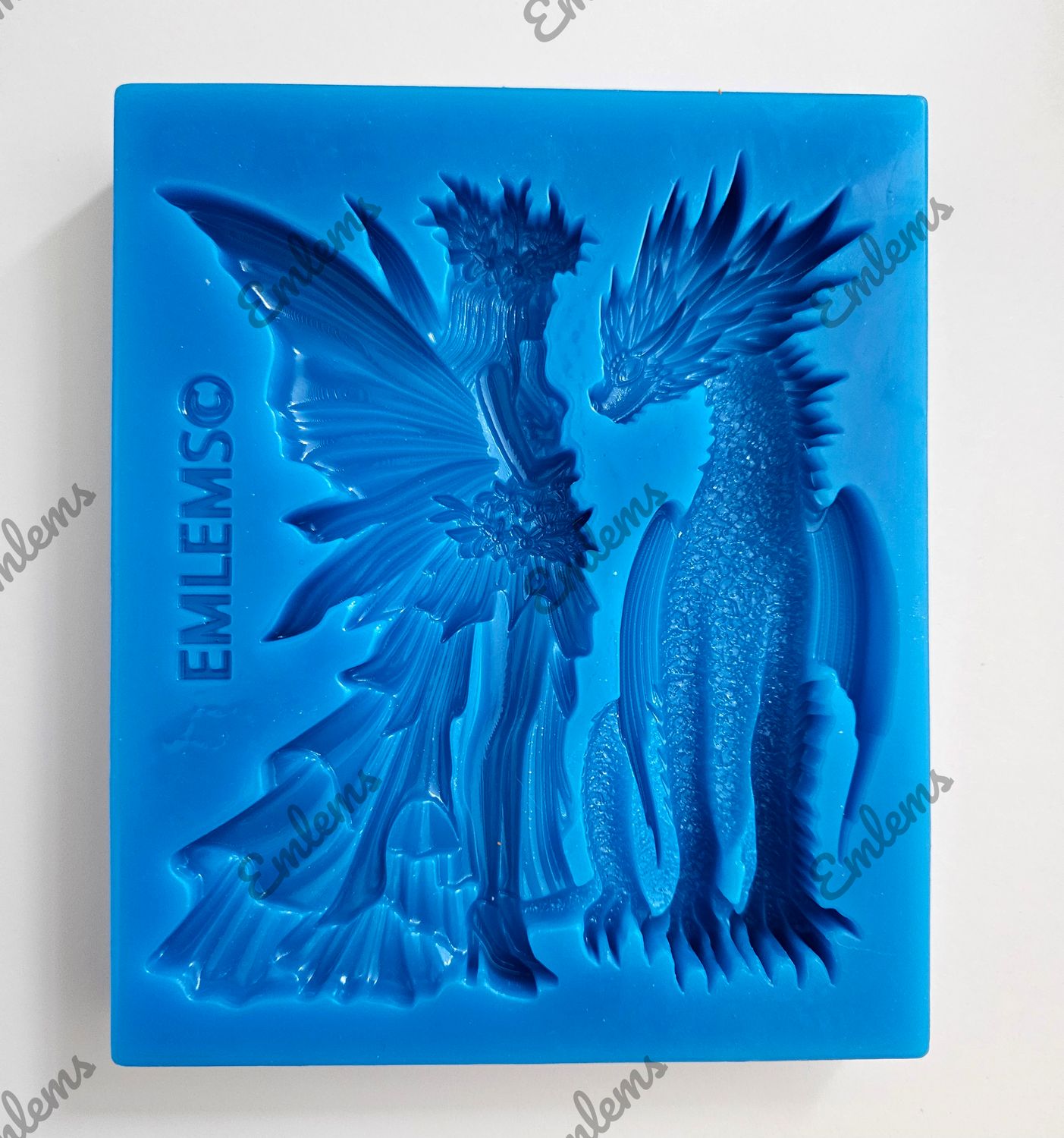 EMLEMS BRAND NEW &amp; EXCLUSIVE DRAGON FAIRY SILICONE MOULD