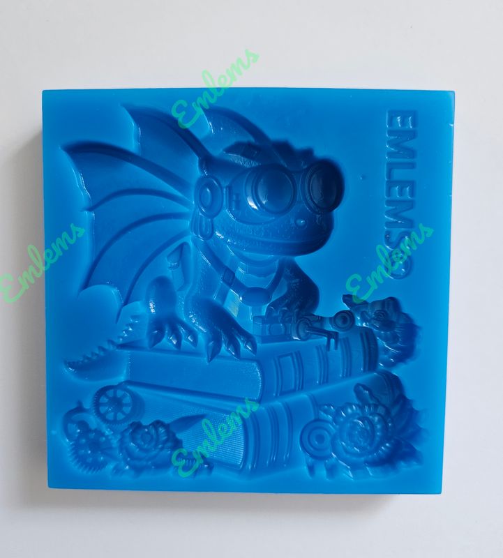 EMLEMS BRAND NEW SMALL STEAMPUNK DRAGON SILICONE MOULD