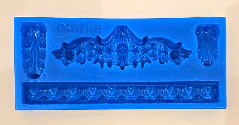 EMLEMS BRAND NEW RENAISSANCE DECOR SET SILICONE MOULD