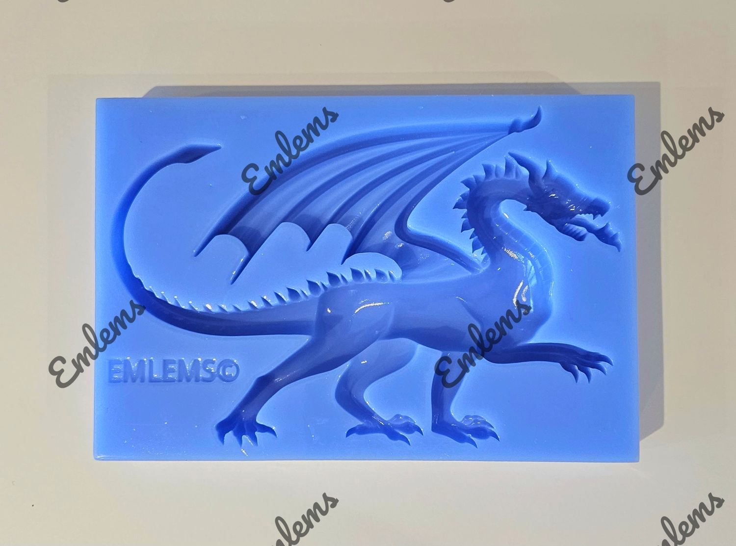 EMLEMS PRANCING DRAGON SILICONE MOULD