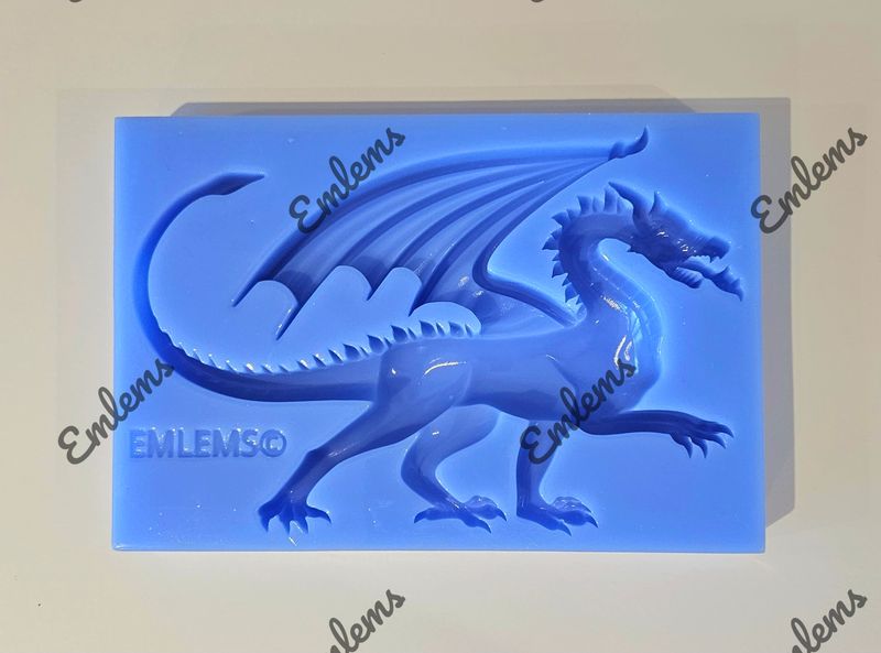 EMLEMS PRANCING DRAGON SILICONE MOULD
