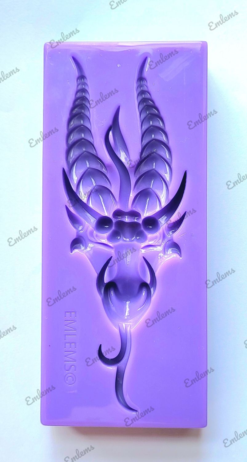 EMLEMS LARGE DRAGON HEAD SILICONE MOULD