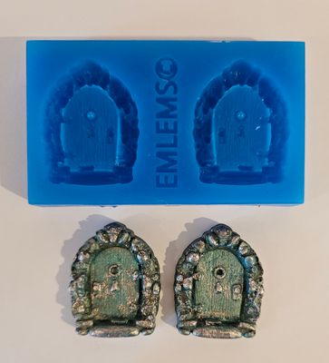 EMLEMS MINI FAIRY COBBLED DOORS SILICONE MOULD