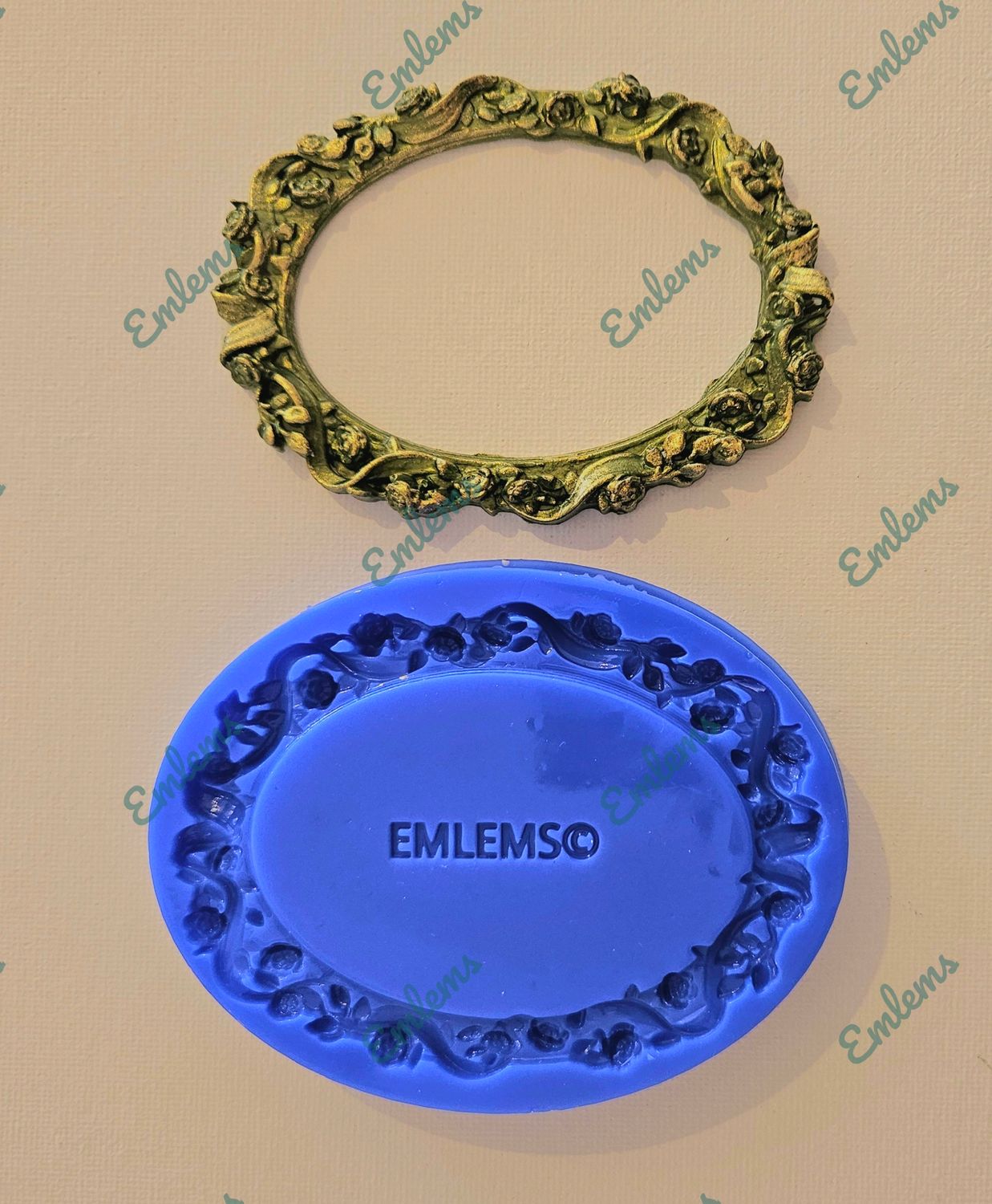 EMLEMS ROSES AND SWAG MEDIUM FRAME SILICONE MOULD