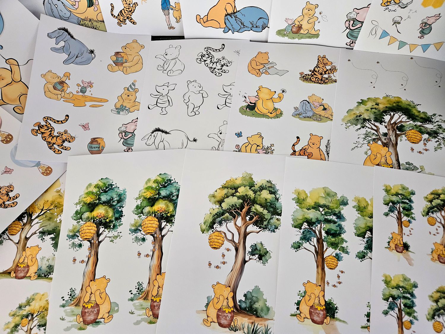 Emlems 50 x A4 Vintage Winnie the Pooh Character Craft Paper Pack 160gsm