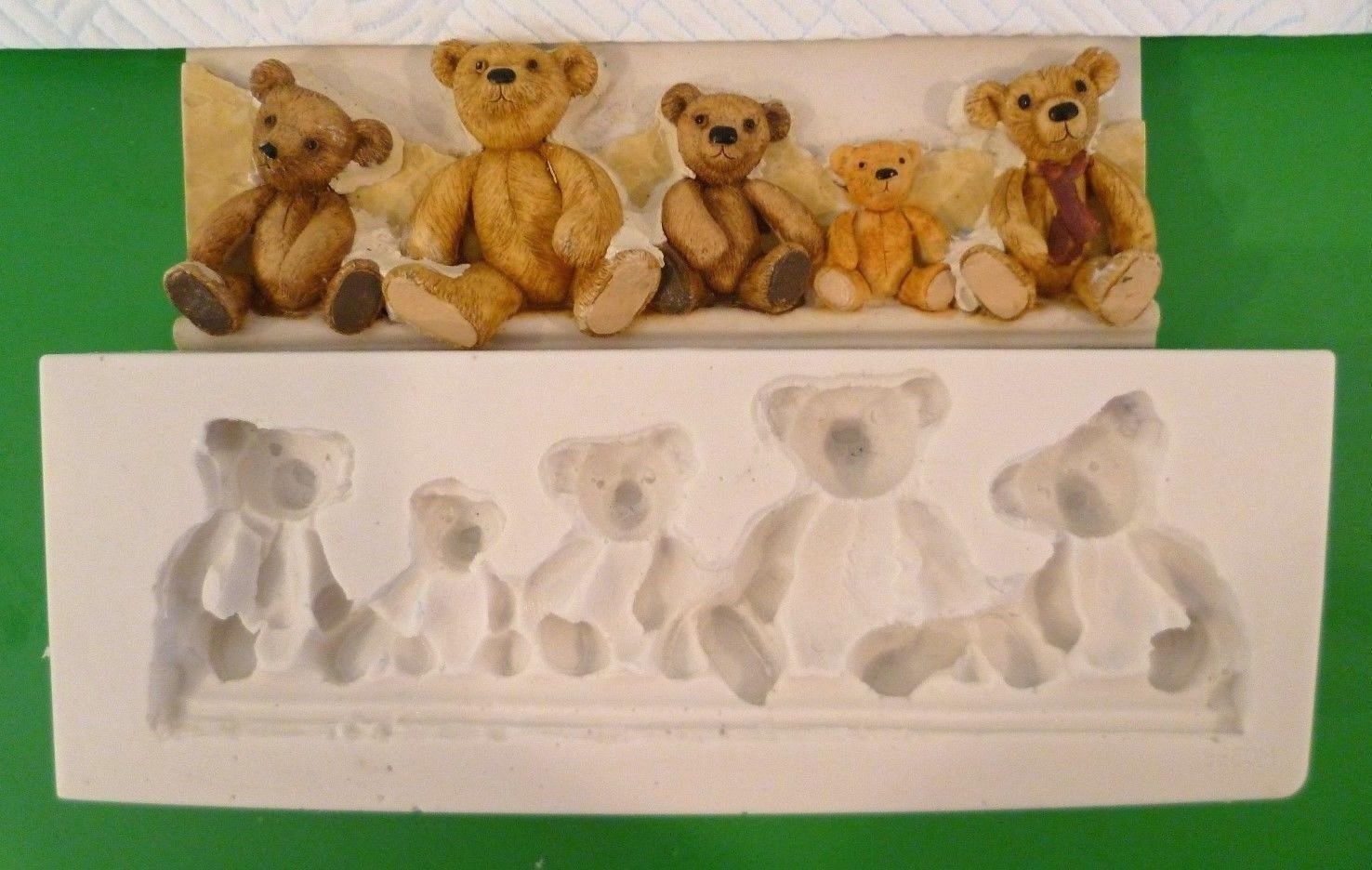 LARGE TEDDY BEAR BORDER SILICONE MOULD