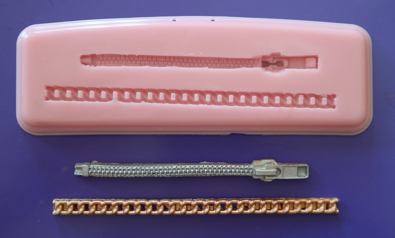 ZIP AND CHAIN SILICONE MOULD