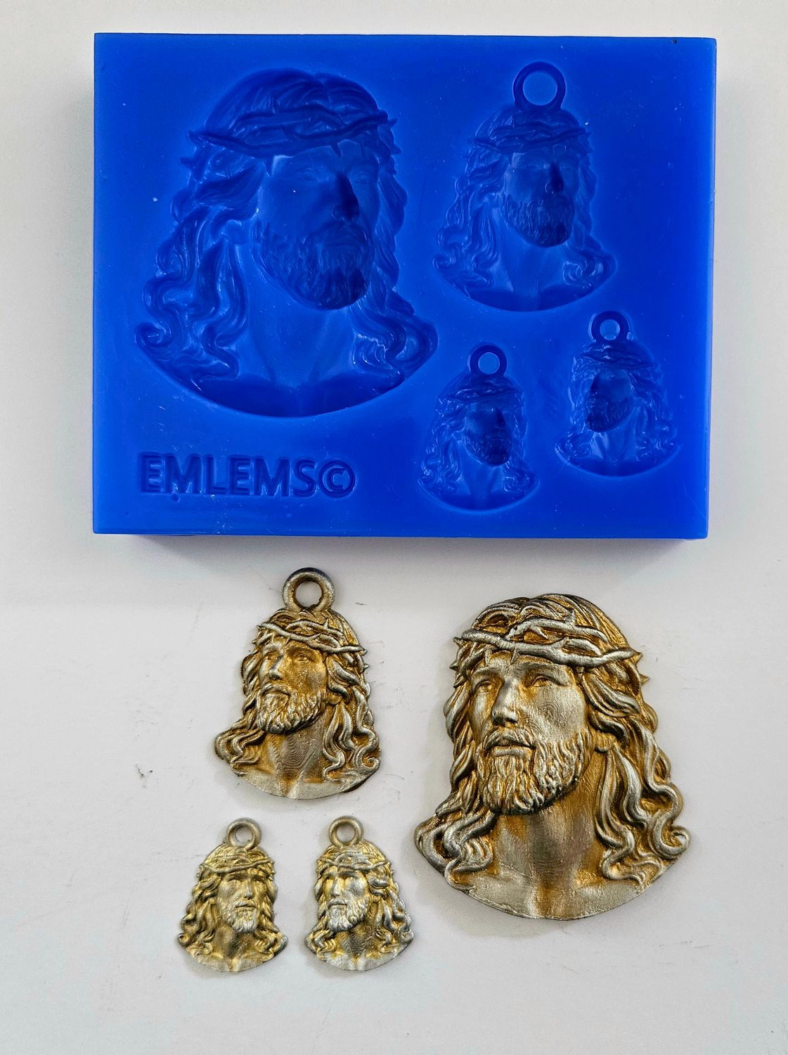 EMLEMS BRAND NEW JESUS CHRIST IN CROWN OF THORNS JEWELLERY SET SILICONE MOULD