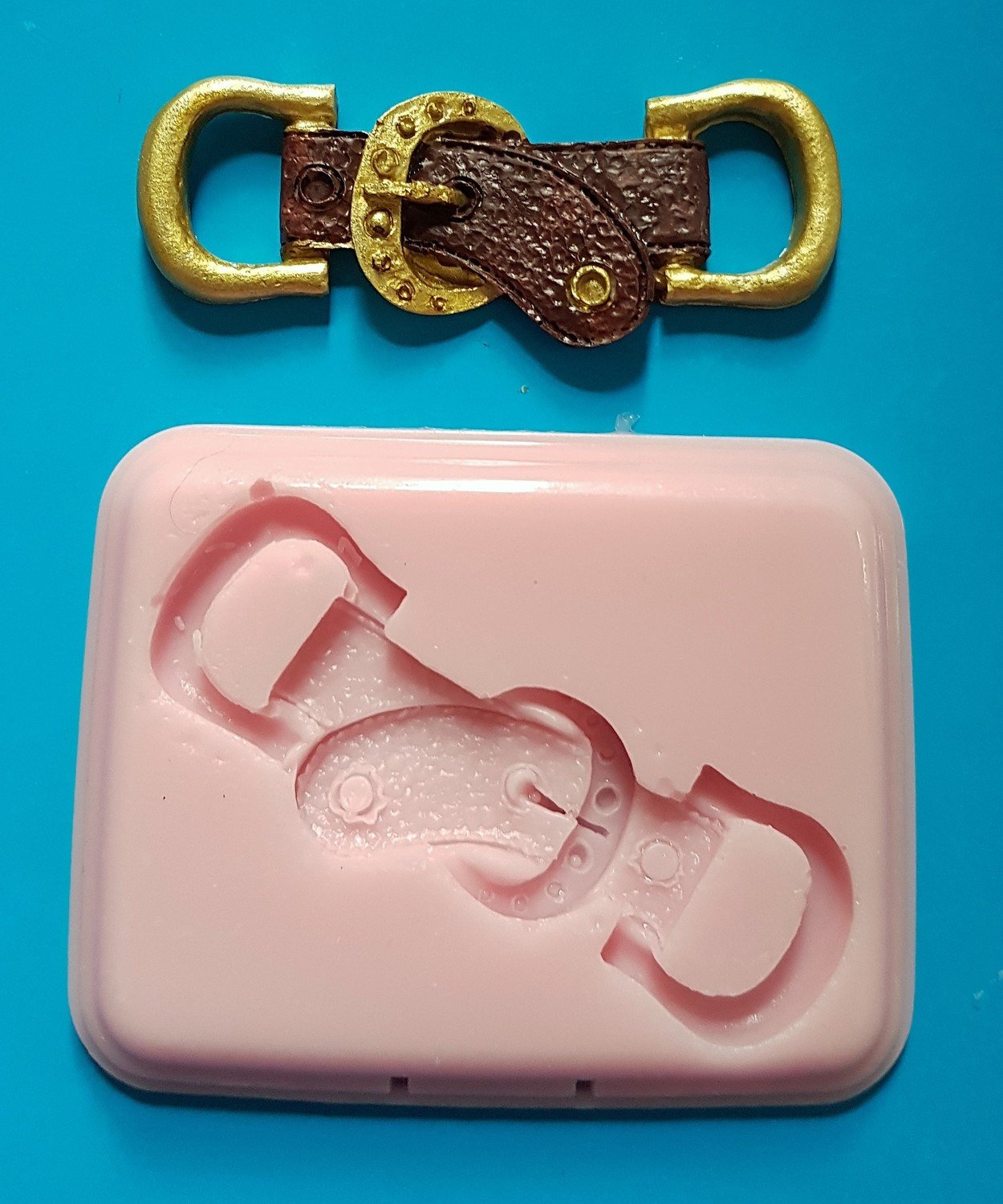 BELT AND BUCKLE SILICONE MOULD