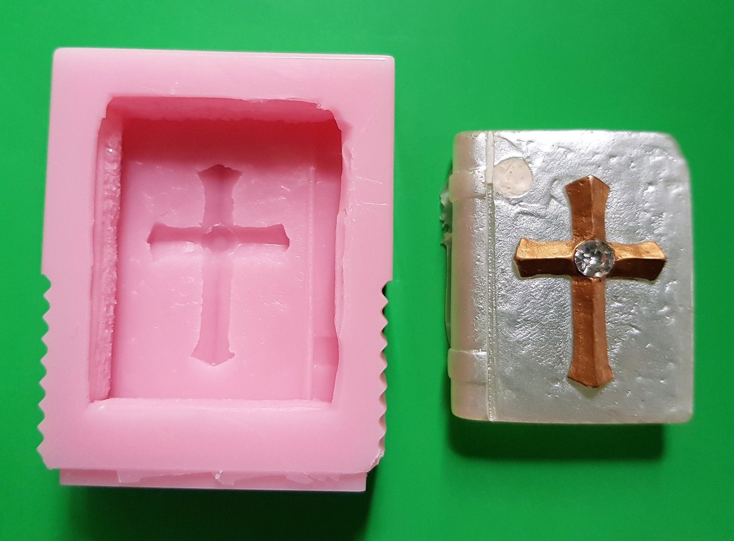 BIBLE SILICONE MOULD