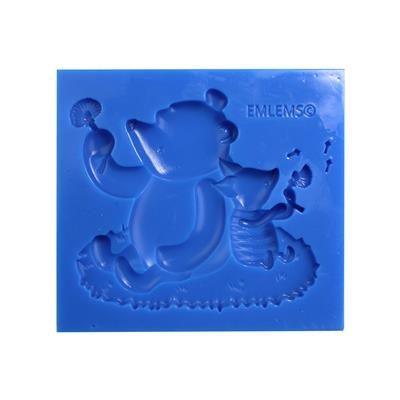 EMLEMS BRAND NEW &amp; EXCLUSIVE LARGE VINTAGE WINNIE &amp; PIGLET LAZY DAYS SILICONE MOULD