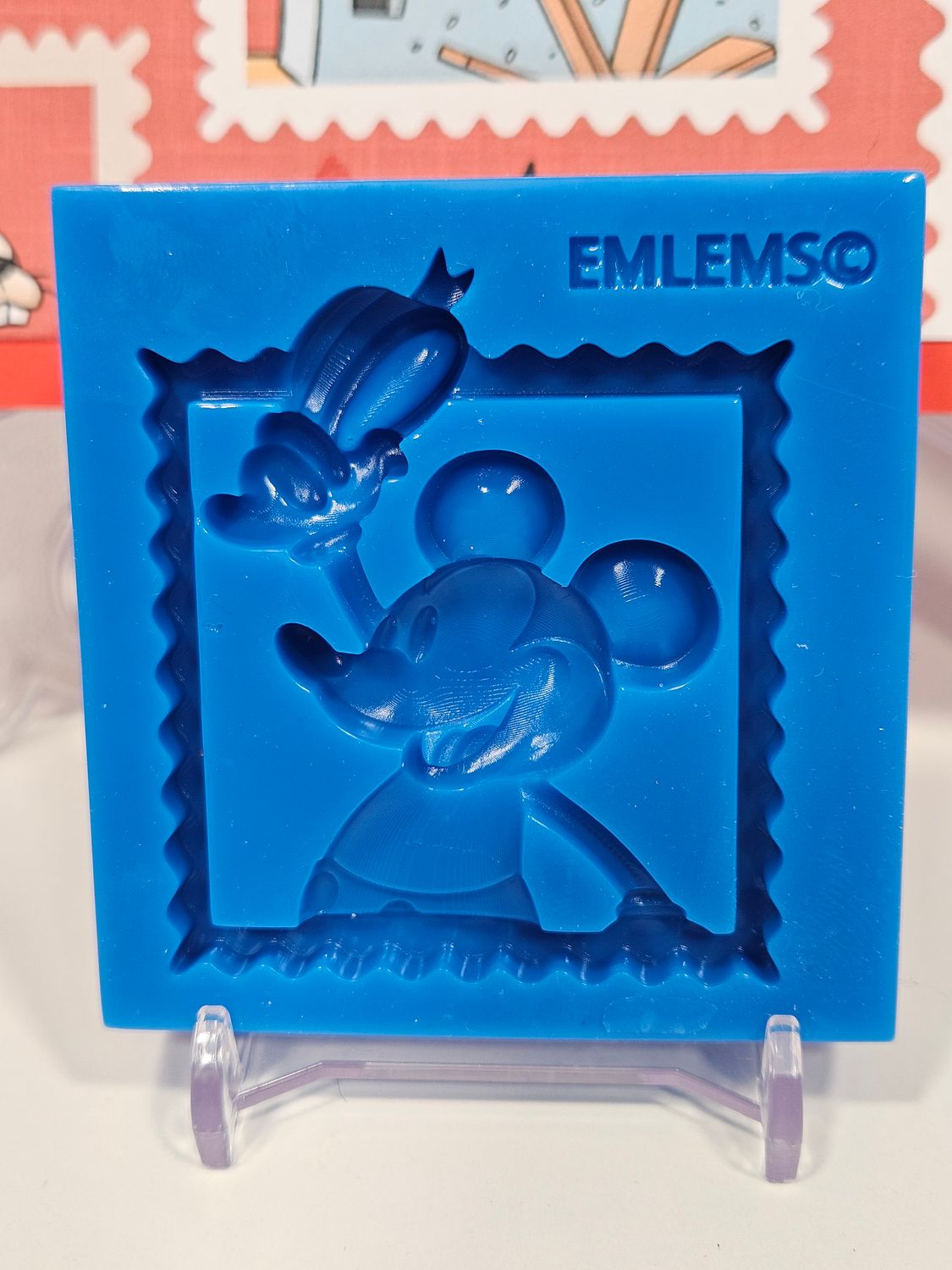 EMLEMS BRAND NEW &amp; EXCLUSIVE SMALL VINTAGE MOUSE IN FRAME SILICONE MOULD