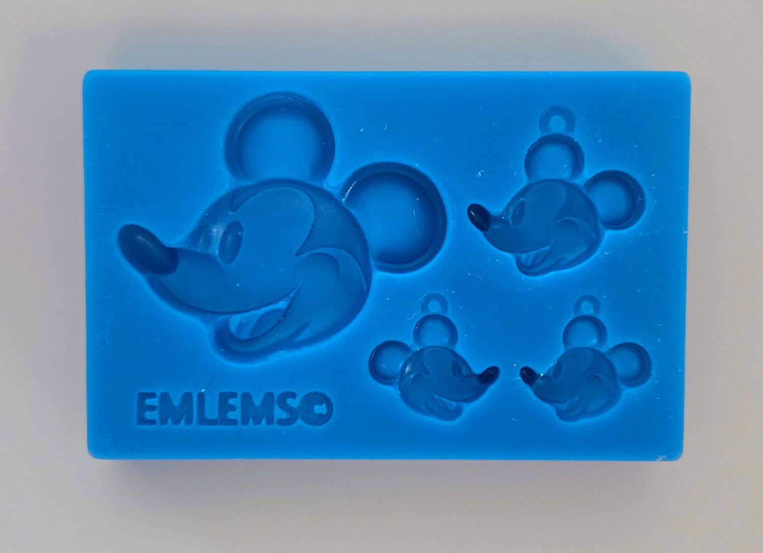EMLEMS BRAND NEW &amp; EXCLUSIVE STEAMBOAT WILLIE JEWELLERY SET SILICONE MOULD FROM OUR VINTAGE MOUSE COLLECTION