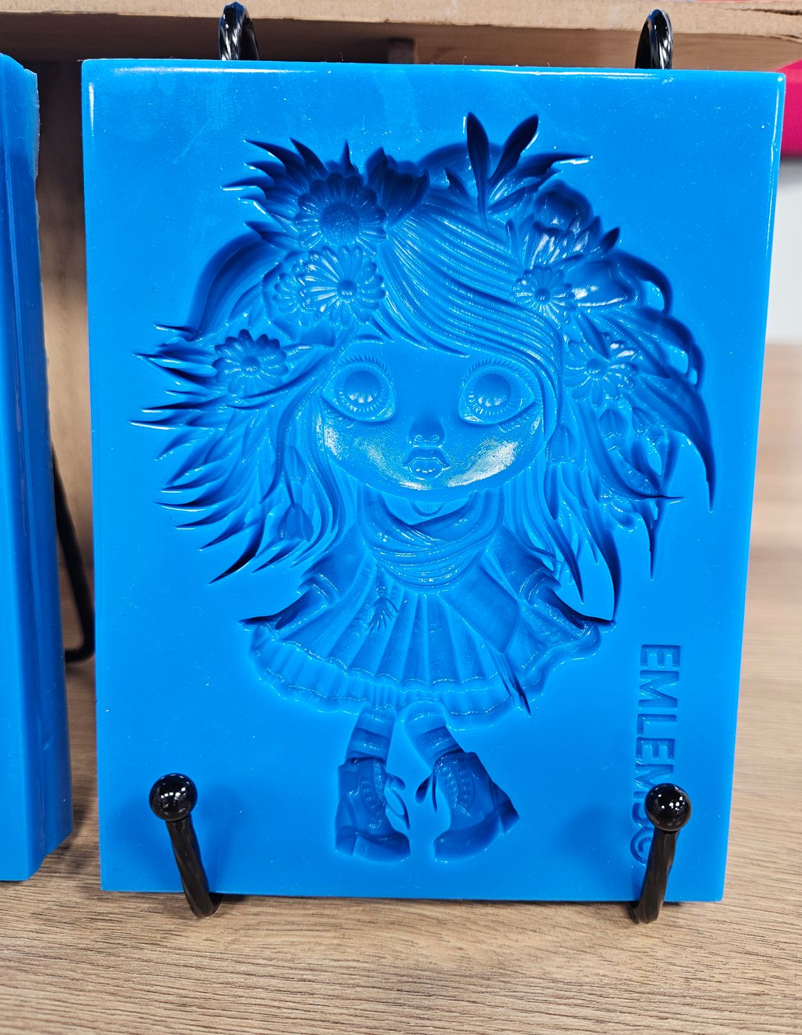 EMLEMS BRAND NEW &amp; EXCLUSIVE LARGE FLORAL GIRL SILICONE MOULD FROM OUR WHIMSICAL WORLD COLLECTION