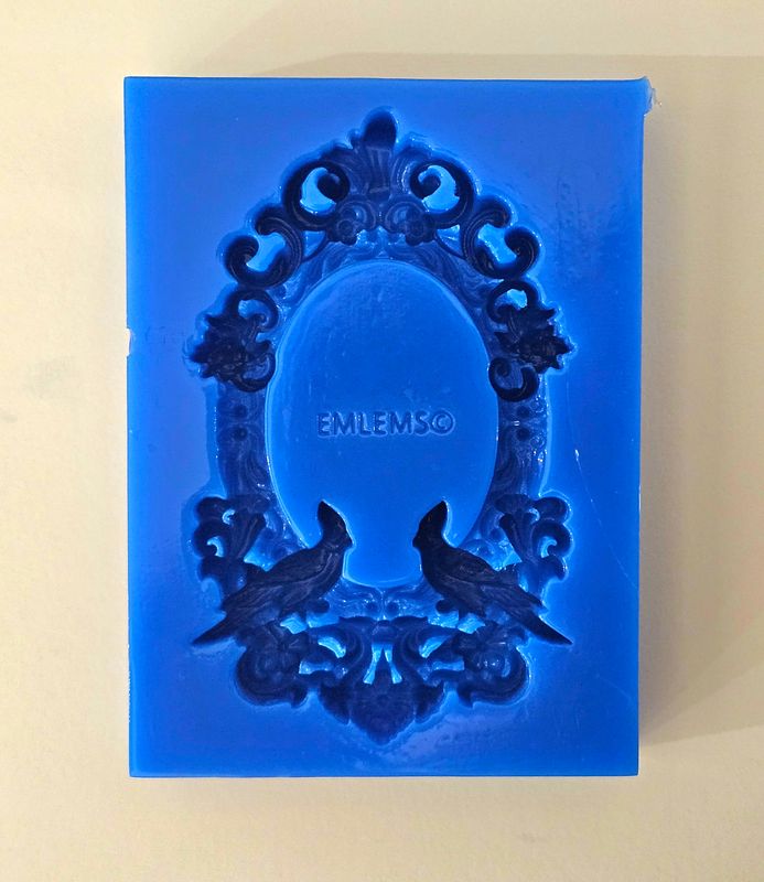 EMLEMS PARAKEET ORNATE SMALL FRAME SILICONE MOULD