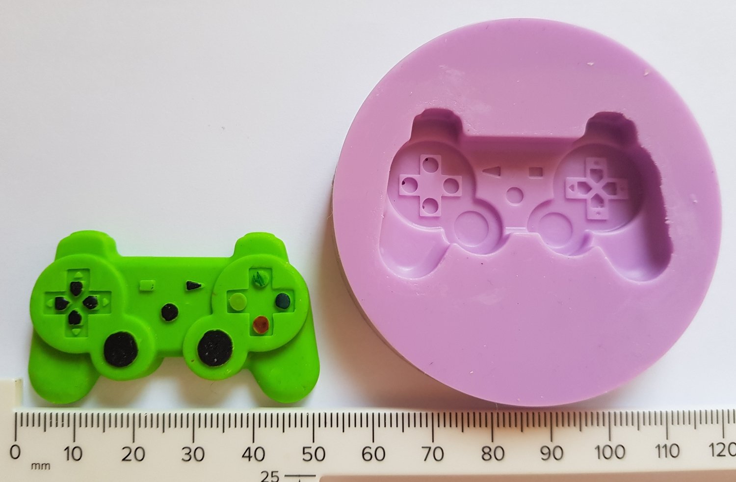 5cm PLAYSTATION CONTROLLER SILICONE MOULD