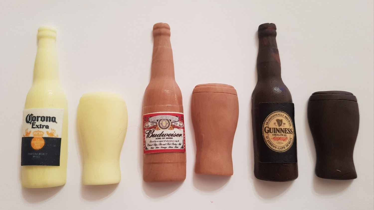 Beer Bottles Budweiser (Nr2) - Edible Cake Topper or Cupcake Toppers –  Edible Prints On Cake (EPoC)