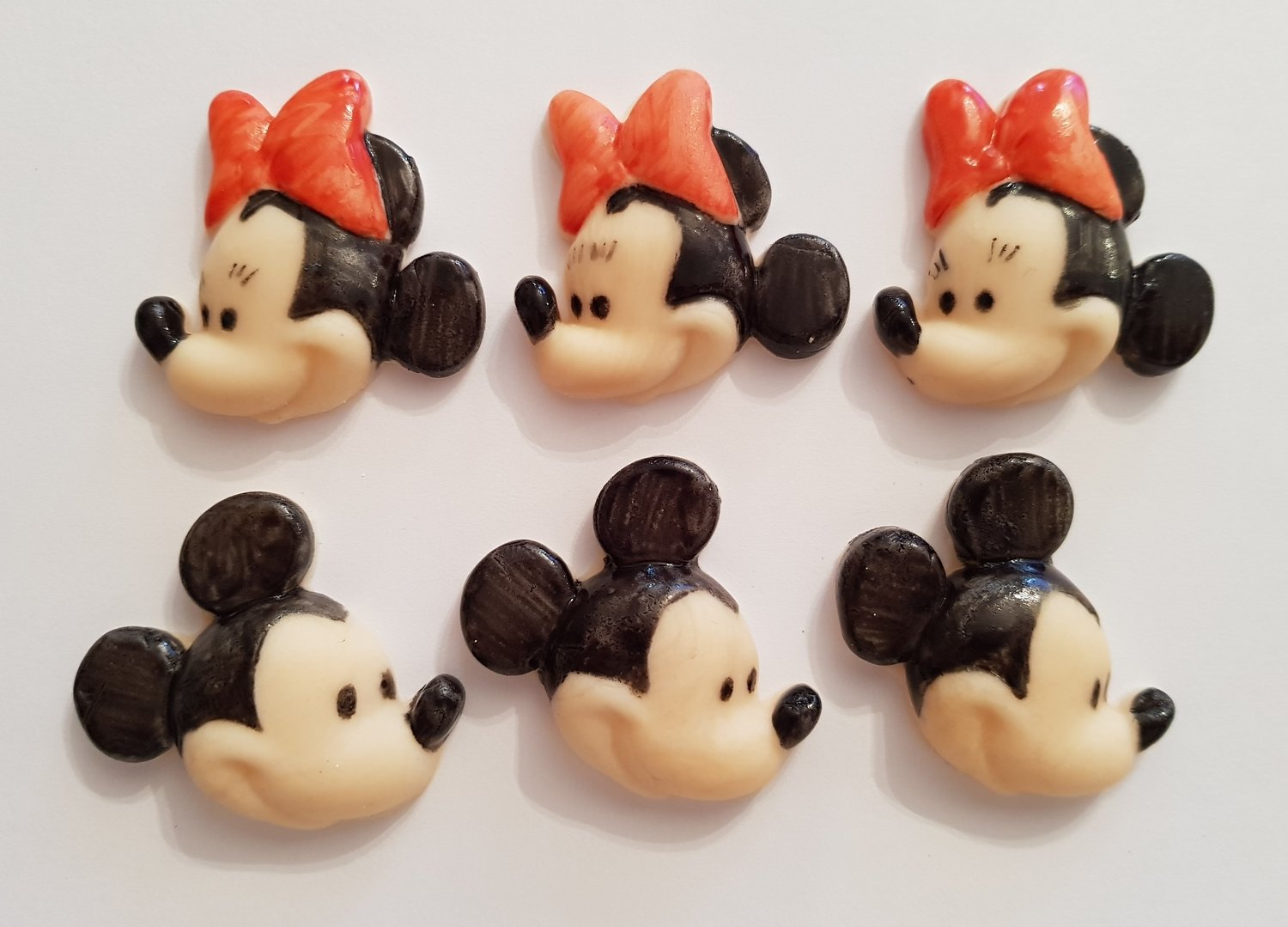 6 MICKEY AND MINNIE MOUSE FACES EDIBLE CAKE TOPPERS