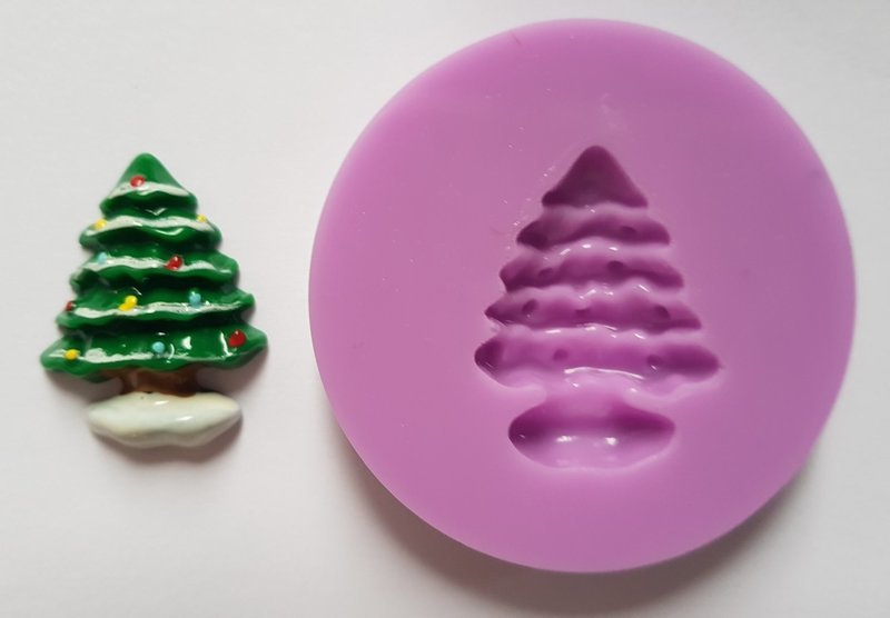 CHRISTMAS TREE SILICONE MOULD