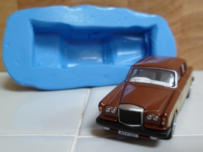 3D BENTLEY T2 SALOON CAR SILICONE MOULD