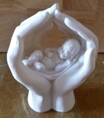 3D BABY IN HANDS SILICONE MOULD