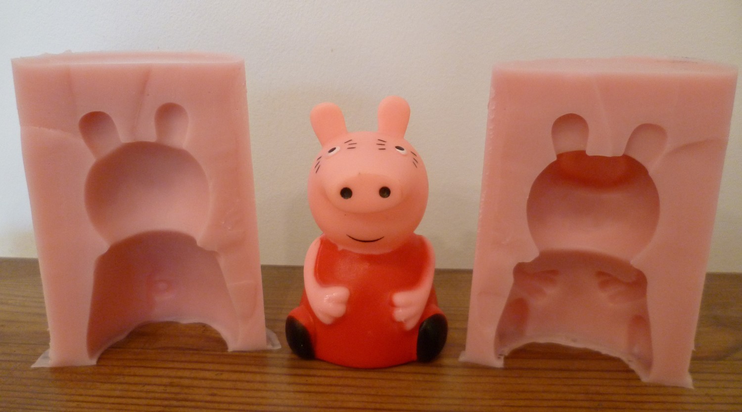 3D PEPPA PIG SILICONE MOULD