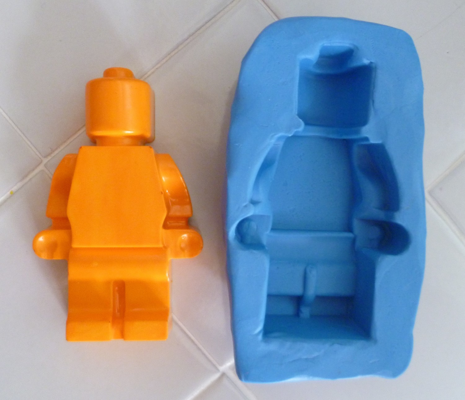 3D LARGE LEGO MAN SILICONE MOULD