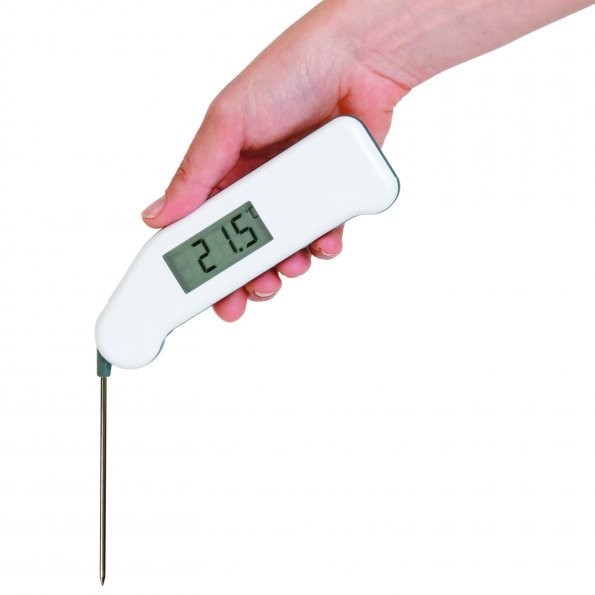Thermapen Classic thermometer with strong penetration probe