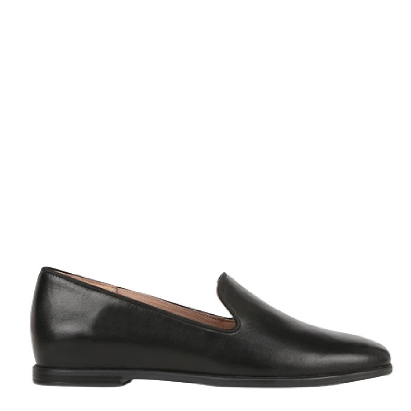 Naturalizer Effortless Loafer Black