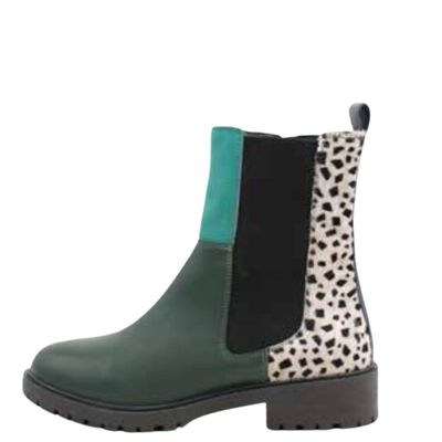 Soruka Women&#39;s Juno Boot Green/Dalmatian