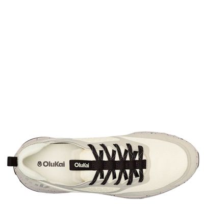 OluKai Women's Makiki White Sand/Tapa