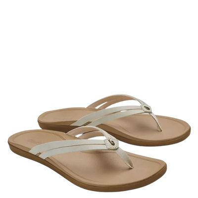 OluKai Women's Ho'opio Hui Tapa/Warm Sand