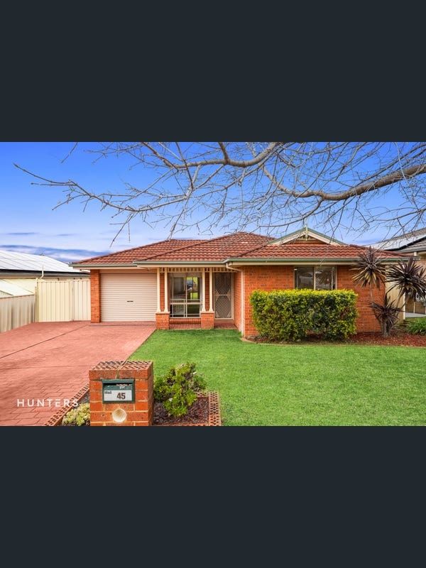 45 Kokoda Circuit, Mount Annan, NSW 2567