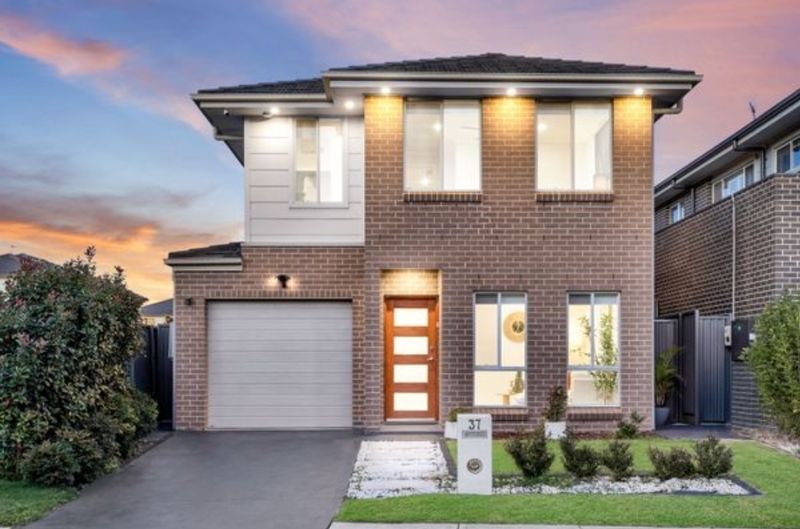37 Beauchamp Drive, The Ponds, NSW 2769